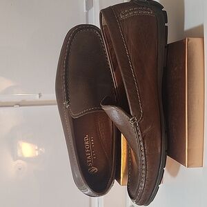 Men's 9M Stafford Loafers Walnut Vegan Leather Memory Foam 3/4" comfort heel
